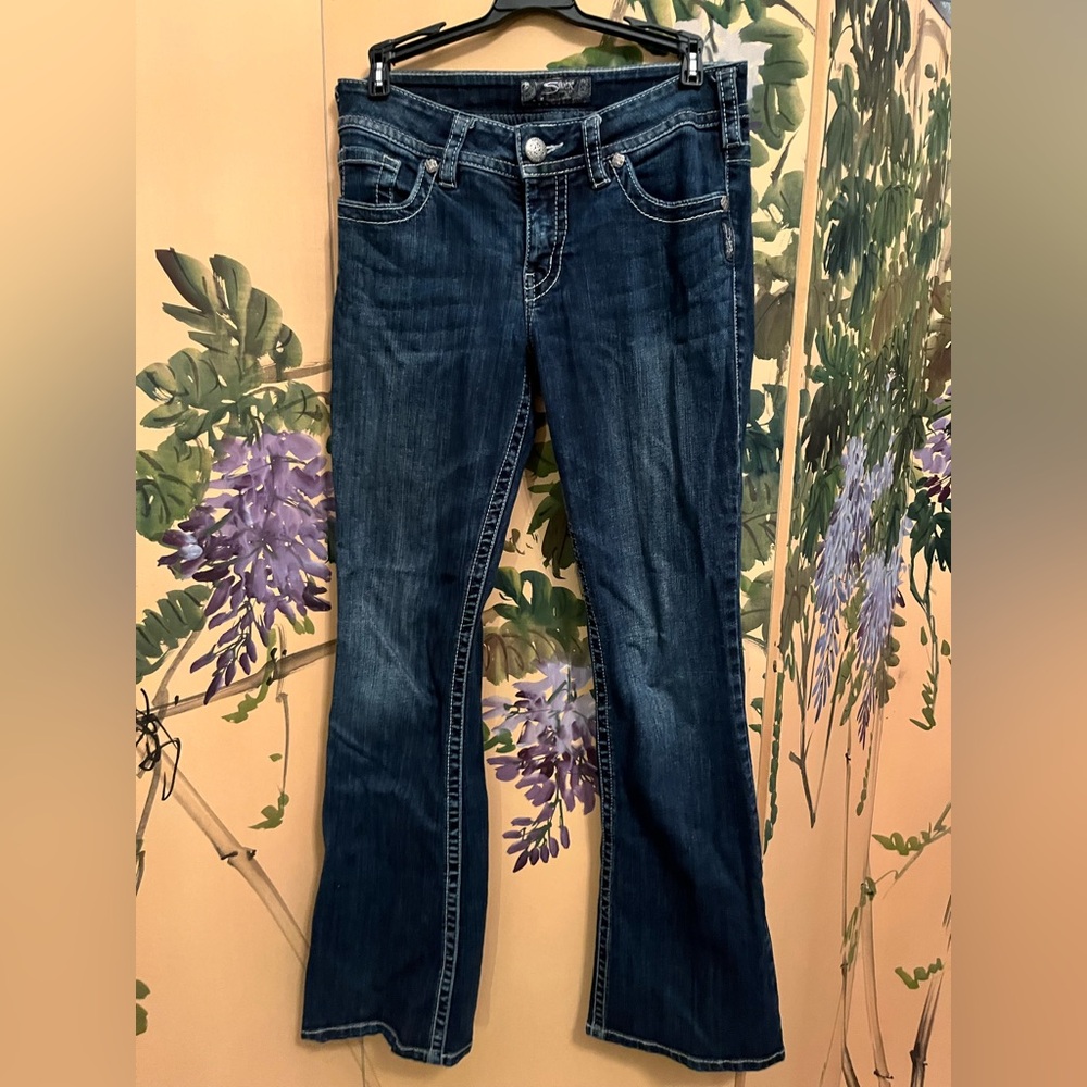 Silver Jeans Suki Bootcut size 8/32 inseam